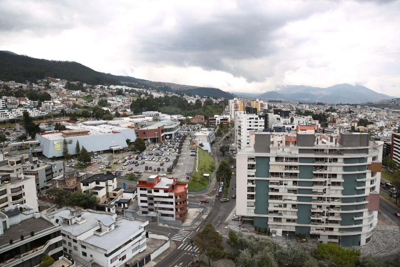 Cama King, Piscina En Suite De Lujo En Zona Privilegiada Y Centrica Quito Exterior photo